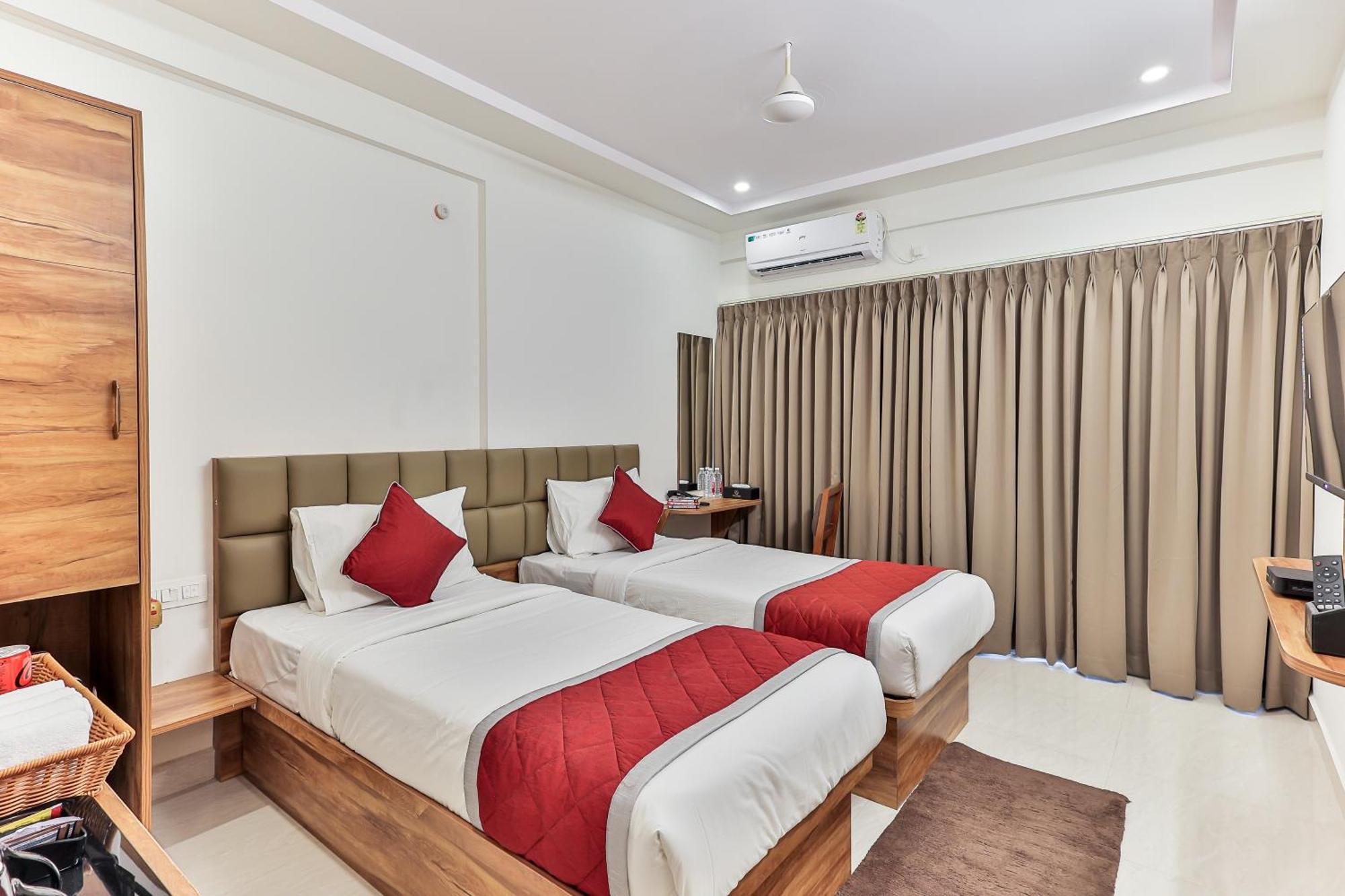 The Auberge Boutique Hotel - Manyata Tech Park Bangalore Bagian luar foto